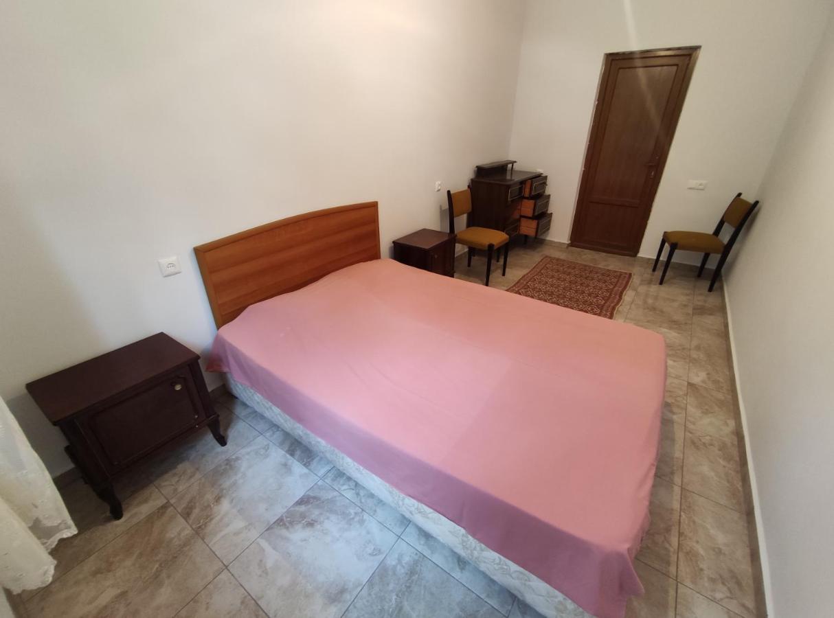 Hostel On The River Batumi Luaran gambar